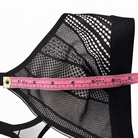 lululemon athletica Black Strappy Mesh Bra - Picture 11 of 12